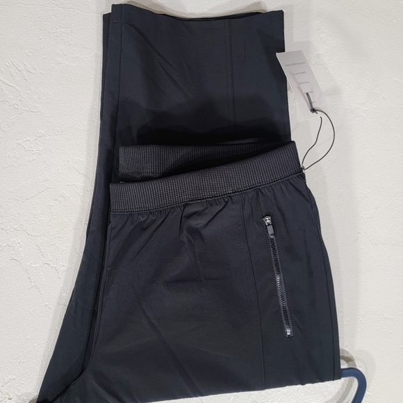 Chico's Pants & Jumpsuits Zenergy By Chicos Capris Poshmark